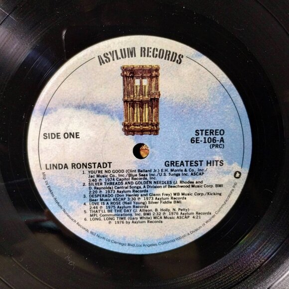 Linda Ronstadt Greatest Hits Vinyl Record 6E-106 - Picture 6 of 7